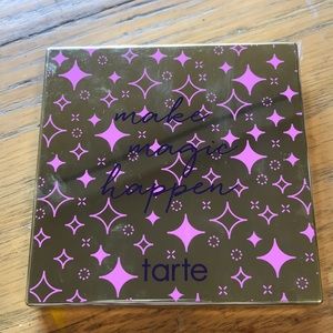 Tarte make magic happen eyeshadow palette